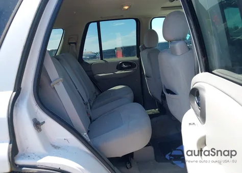 2007 Chevrolet Trailblazer Ls из США, поврежденный, VIN 1GNDT13S172279329